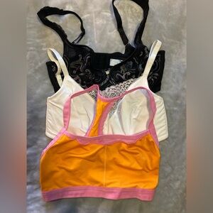 Natori Black, White, and Orange Bra Set